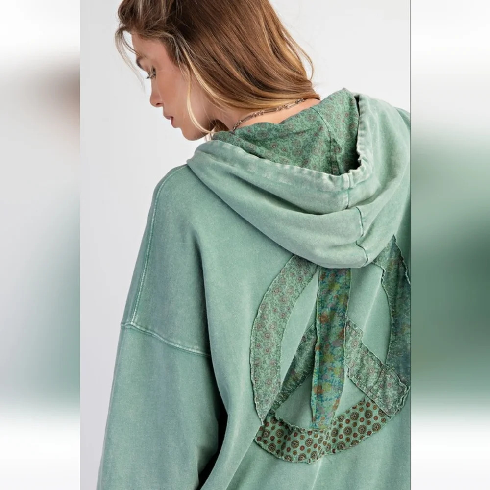 Easel Peace Symbol Patch Washed Terry Knit Hooded Pullover Green New